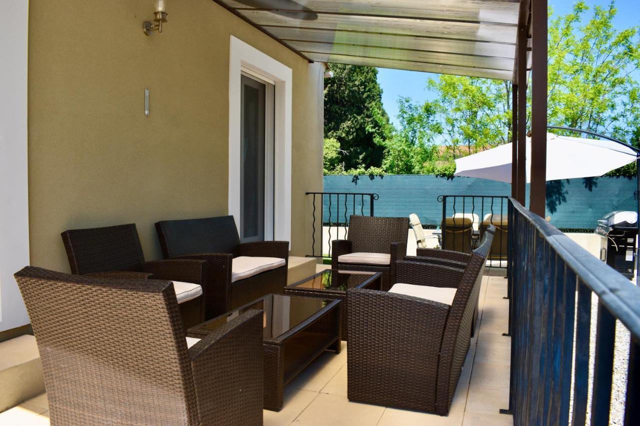 Villa Maison du Soleil Olonzac Extérieur photo